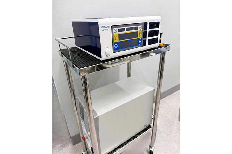 高周波手術装置・排煙装置